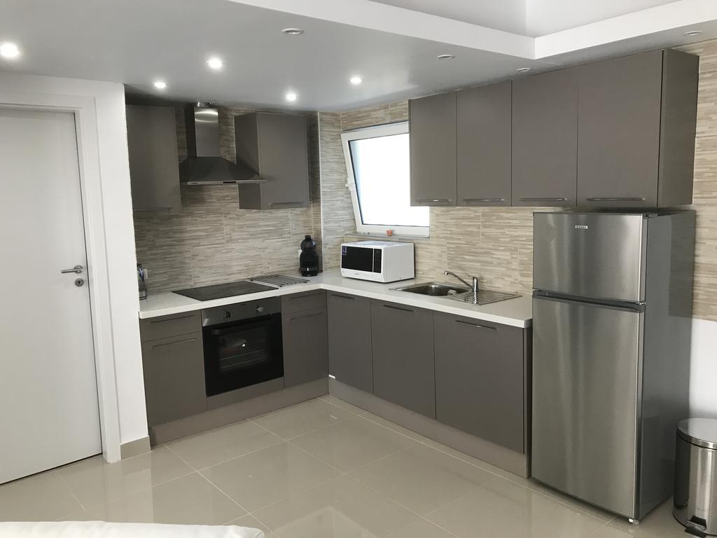 Athena Apartment Artemida  Ngoại thất bức ảnh